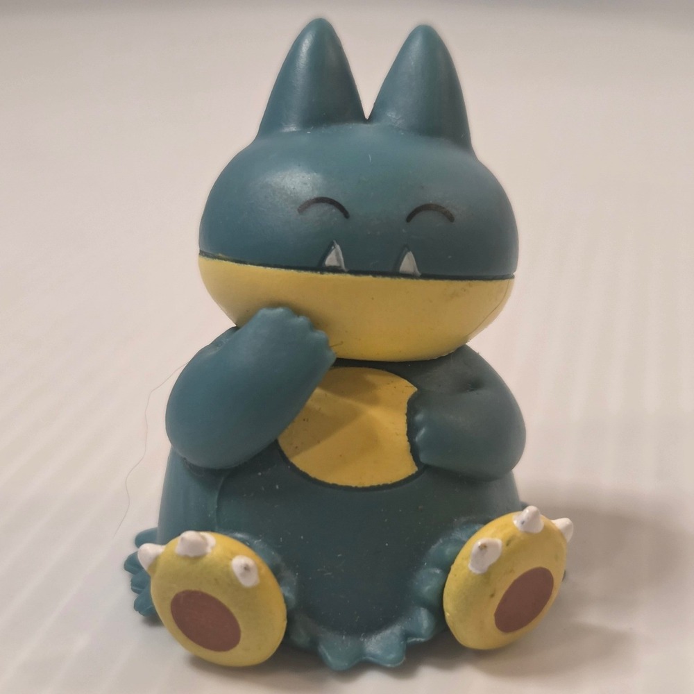 Wicked‎ Cool Toys Pokemon Figure 2" Blue Good 2019 Munchlax Battle Toy